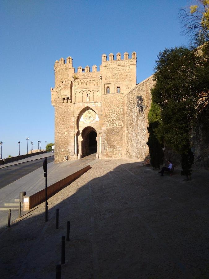 Puerta Del Vado Bajo Appartement Toledo Buitenkant foto