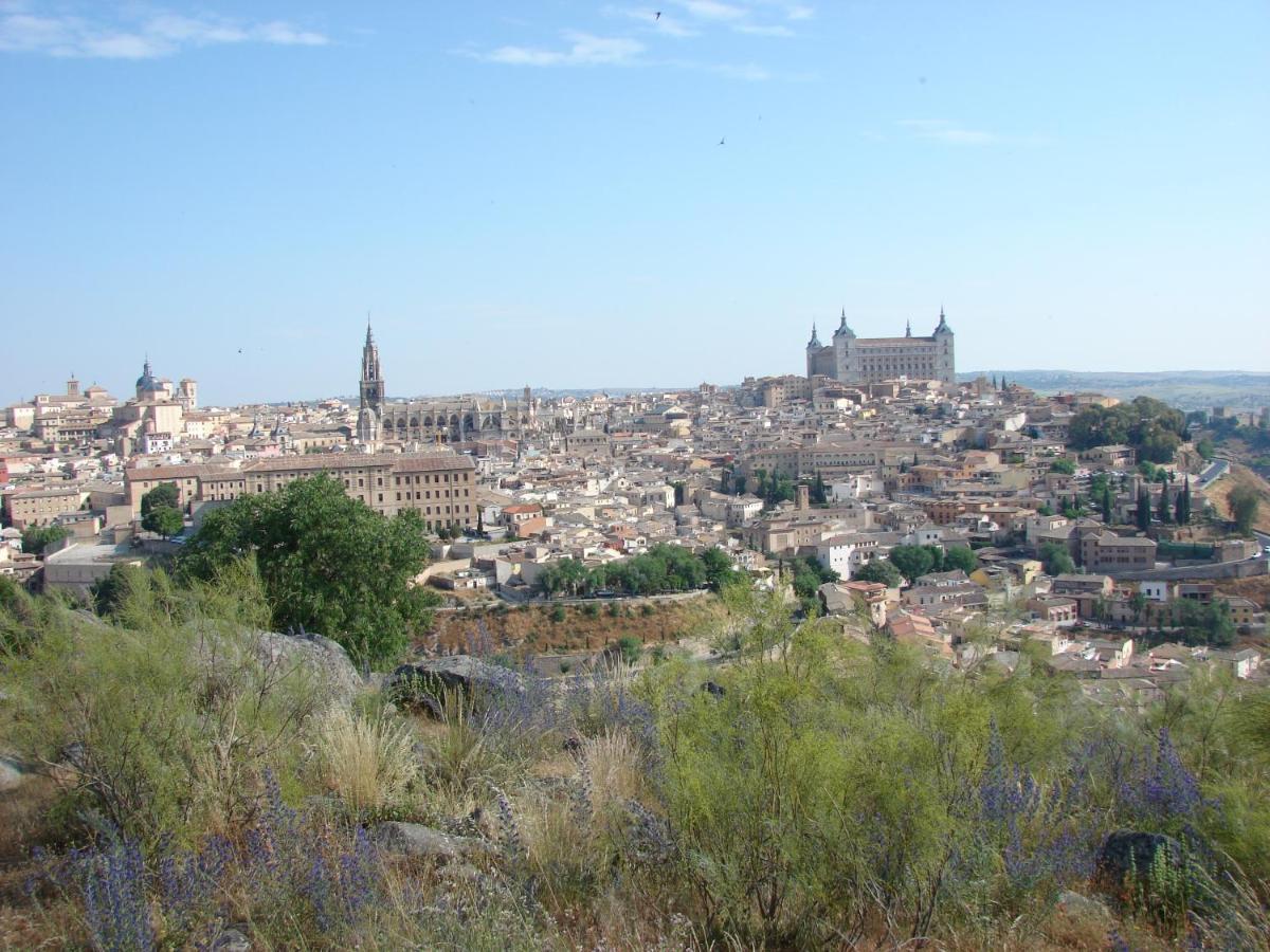 Puerta Del Vado Bajo Appartement Toledo Buitenkant foto