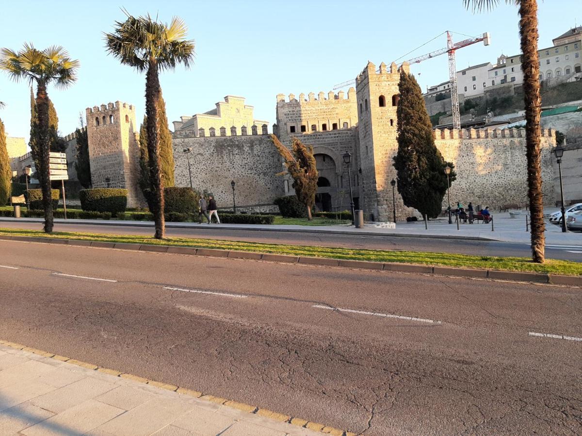 Puerta Del Vado Bajo Appartement Toledo Buitenkant foto